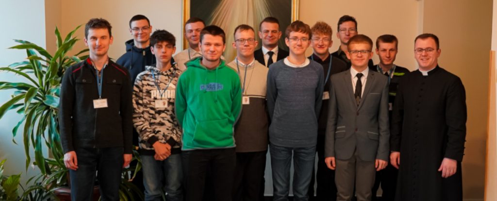 Zdjęcie z Szkoli Modlitwy Marzec 2025