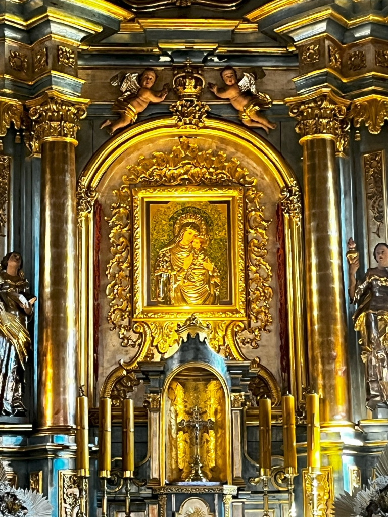 Fotorelacja: Na pielgrzymim szlaku do Sanktuariów Jubileuszowych - przechadzka po rekolekcjach