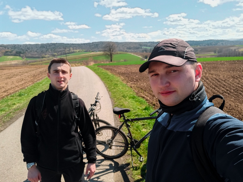 Fotorelacja: Na pielgrzymim szlaku do Sanktuariów Jubileuszowych - przechadzka po rekolekcjach