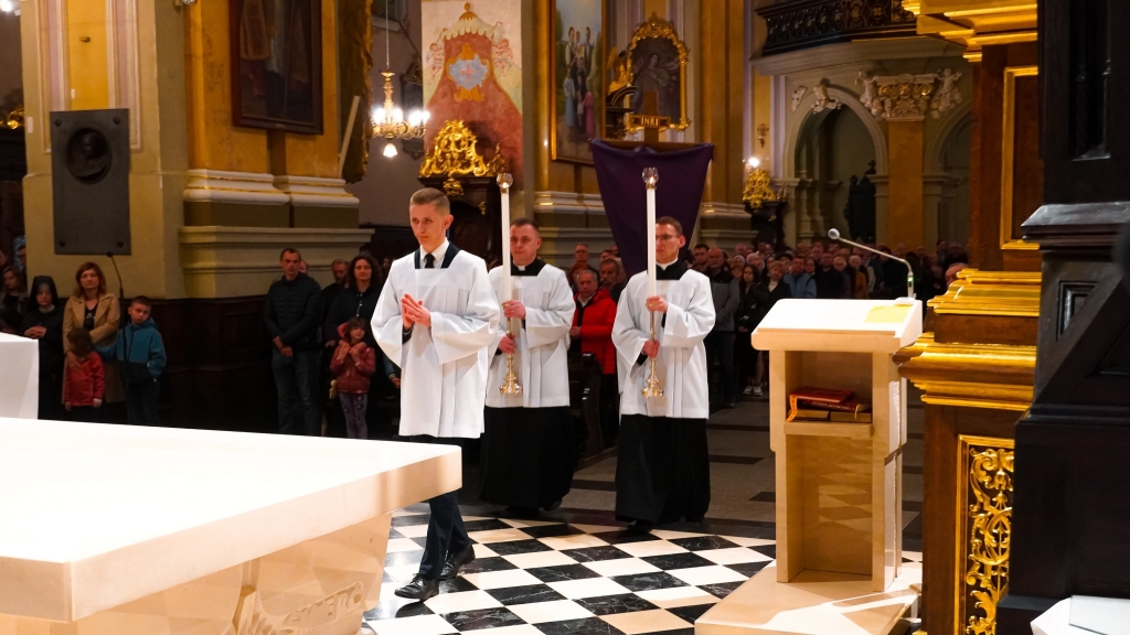 Fotorelacja: Wielki Piątek 2025