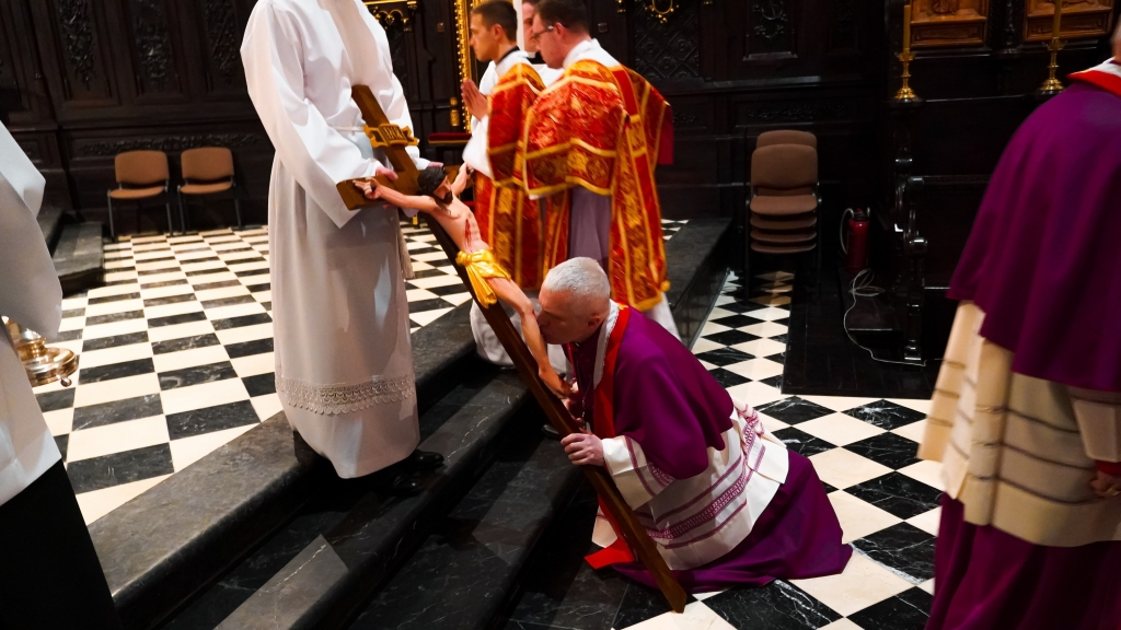 Fotorelacja: Wielki Piątek 2025