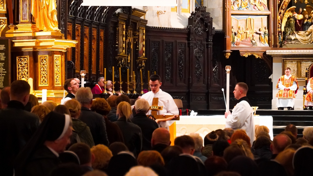 Fotorelacja: Wielki Piątek 2025