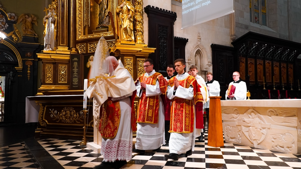 Fotorelacja: Wielki Piątek 2025