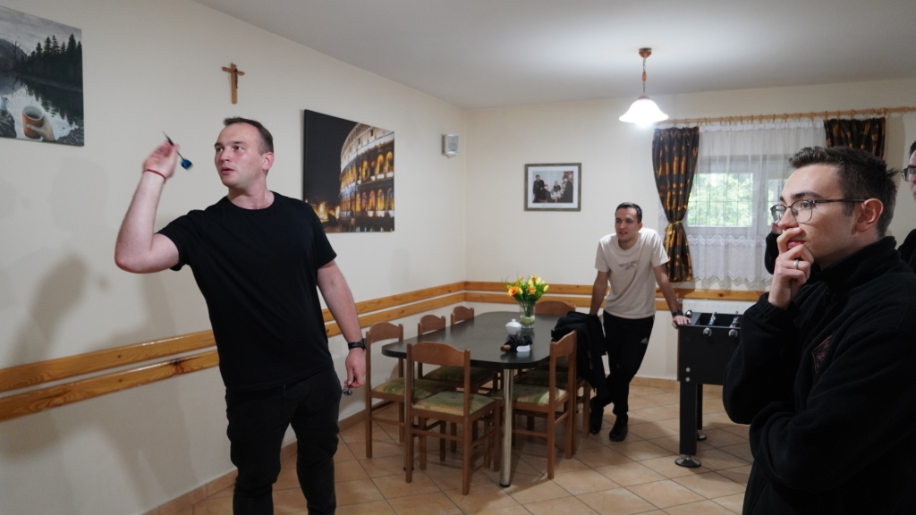Fotorelacja: Seminaryjny Turniej w Darta 2024/2025