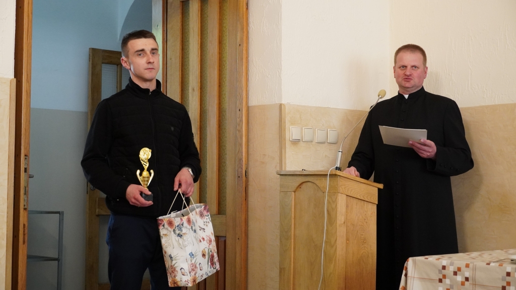 Fotorelacja: Seminaryjny Turniej w Darta 2024/2025