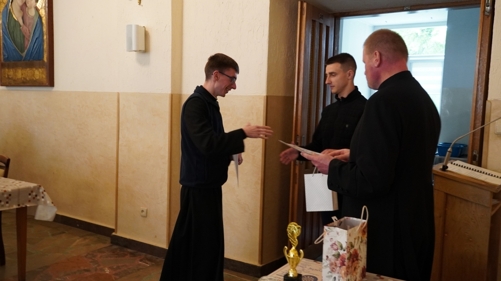 Fotorelacja: Seminaryjny Turniej w Darta 2024/2025