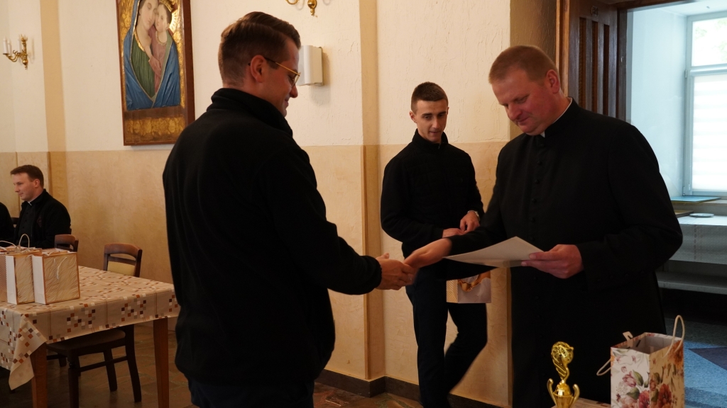 Fotorelacja: Seminaryjny Turniej w Darta 2024/2025