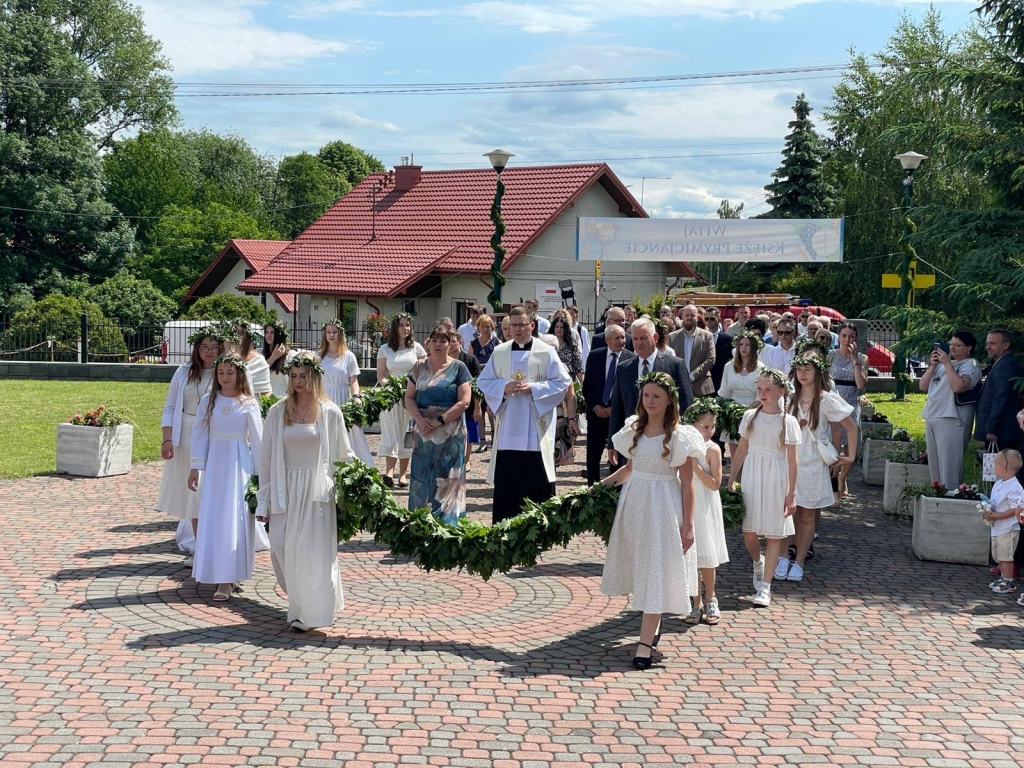 Fotorelacja: Msze prymicyjne księży neoprezbiterów