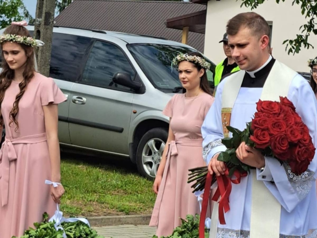 Fotorelacja: Msze prymicyjne księży neoprezbiterów