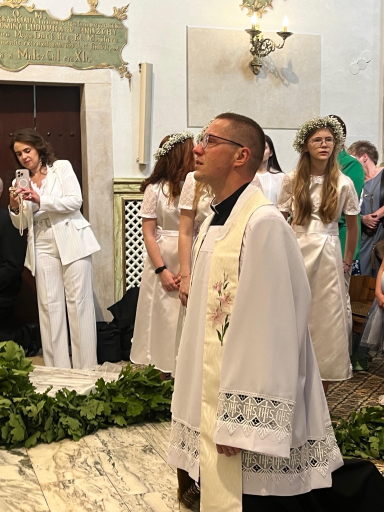 Fotorelacja: Msze prymicyjne księży neoprezbiterów