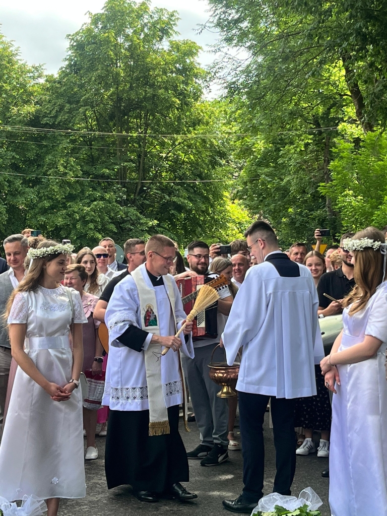 Fotorelacja: Msze prymicyjne księży neoprezbiterów