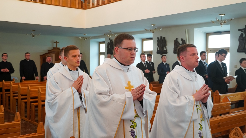 Fotorelacja: Msza prymicyjna we wspólnocie WSD