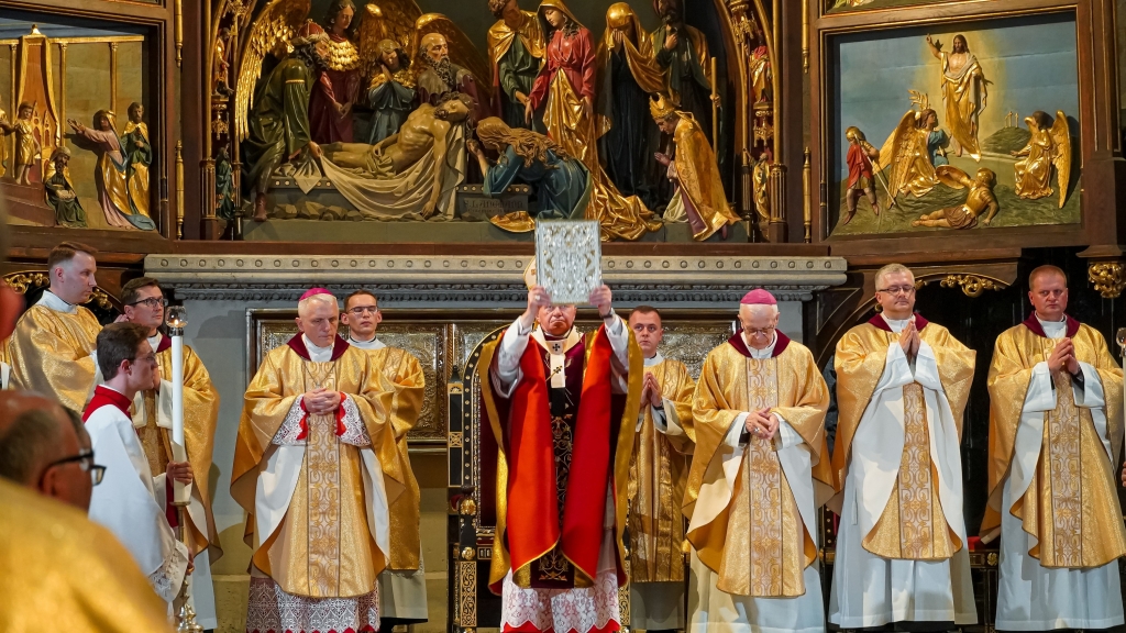 Fotorelacja: Święcenia Prezbiteratu 2025