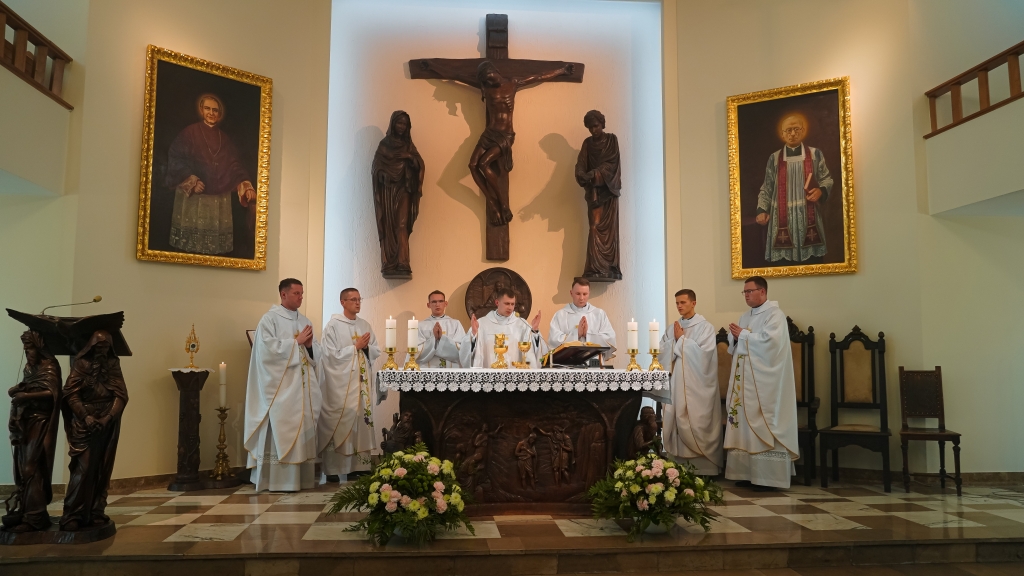 Fotorelacja: Msza prymicyjna we wspólnocie WSD