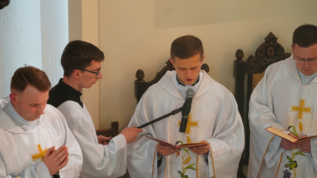 Fotorelacja: Msza prymicyjna we wspólnocie WSD