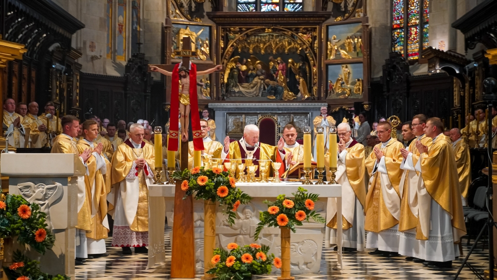 Fotorelacja: Święcenia Prezbiteratu 2025