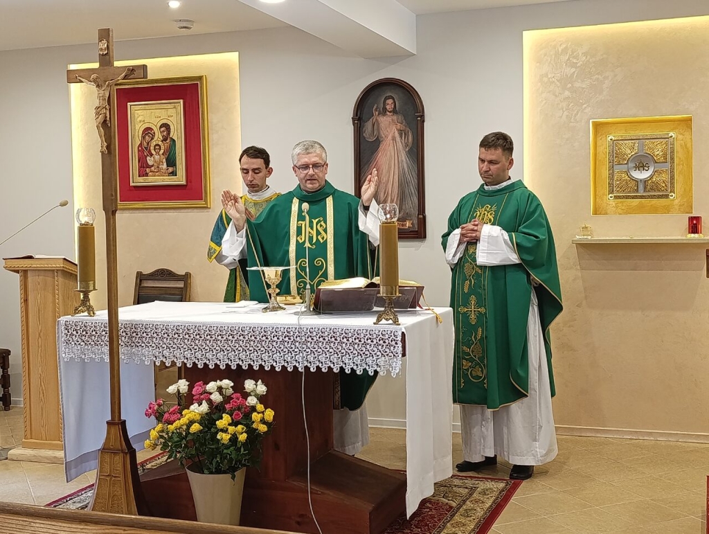 Fotorelacja: Wakacyjny dzień skupienia w Heluszu