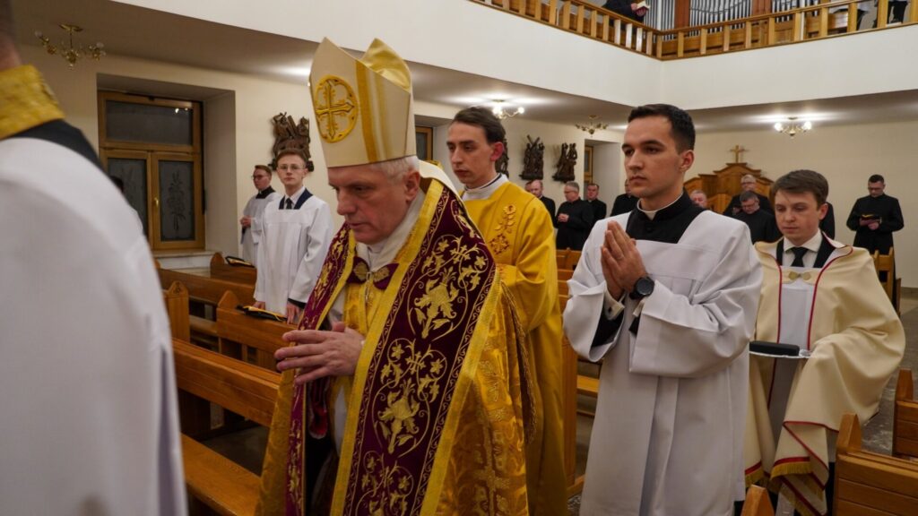 Fotorelacja: „Obłóczyny braci z kursu III” w WSD w Przemyślu