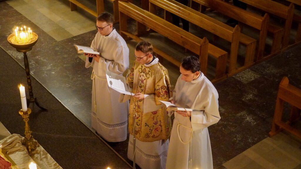 Fotorelacja: Akatyst 2025