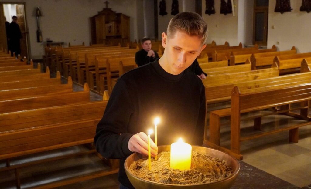 Fotorelacja: Akatyst 2025