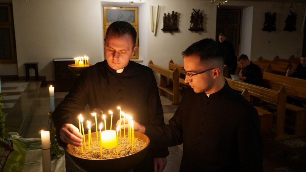 Fotorelacja: Akatyst 2025