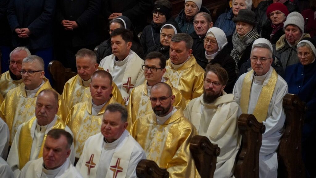 Fotorelacja: Dziękczynienie za 25 lat posługi biskupiej ks. abp. Adama Szala
