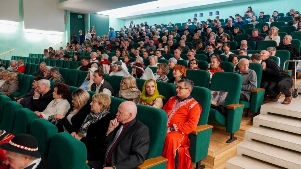 Fotorelacja: Przegląd Grup Kolędniczych „Przy Szopce” w Seminarium