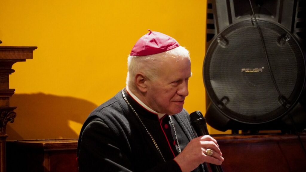 Fotorelacja: Prezentacja albumu „Bogu na chwałę. Kościoły i kaplice archidiecezji przemyskiej”