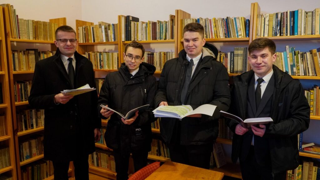 Fotorelacja: Rozpoczęcie zimowej sesji egzaminacyjnej