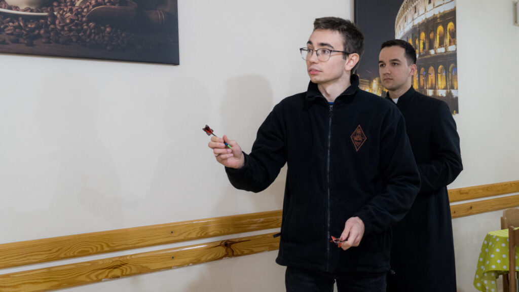 Fotorelacja: Turniej w darta