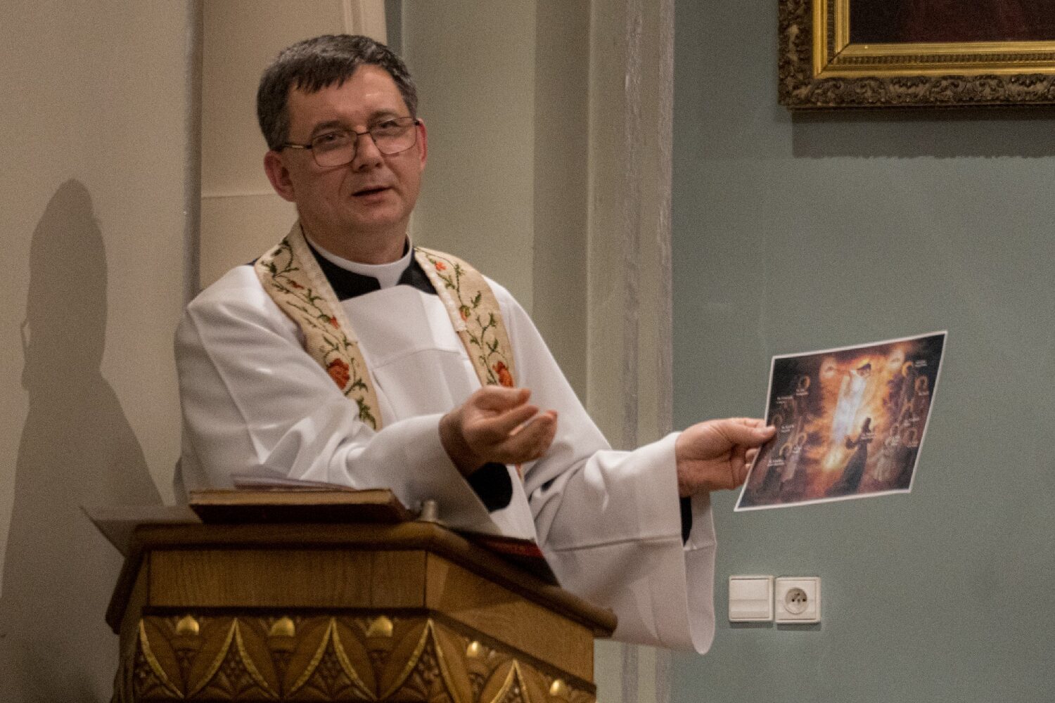 Spotkanie z&nbsp;ks.&nbsp;Wiesławem Szczygłem