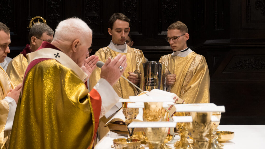 Fotorelacja: Msza Krzyżma 2026