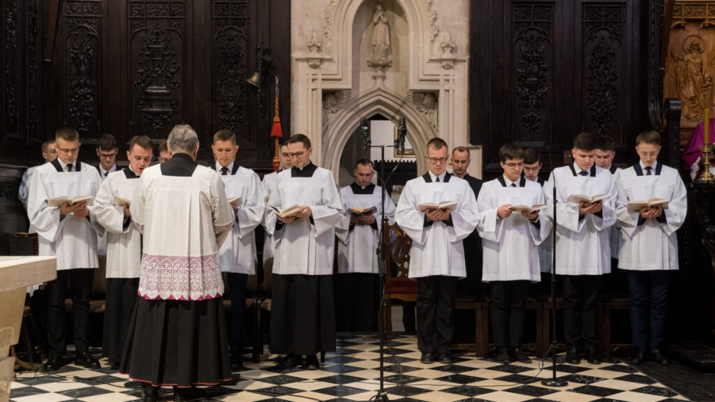 Fotorelacja: Wielki Piątek - Liturgia Godzin