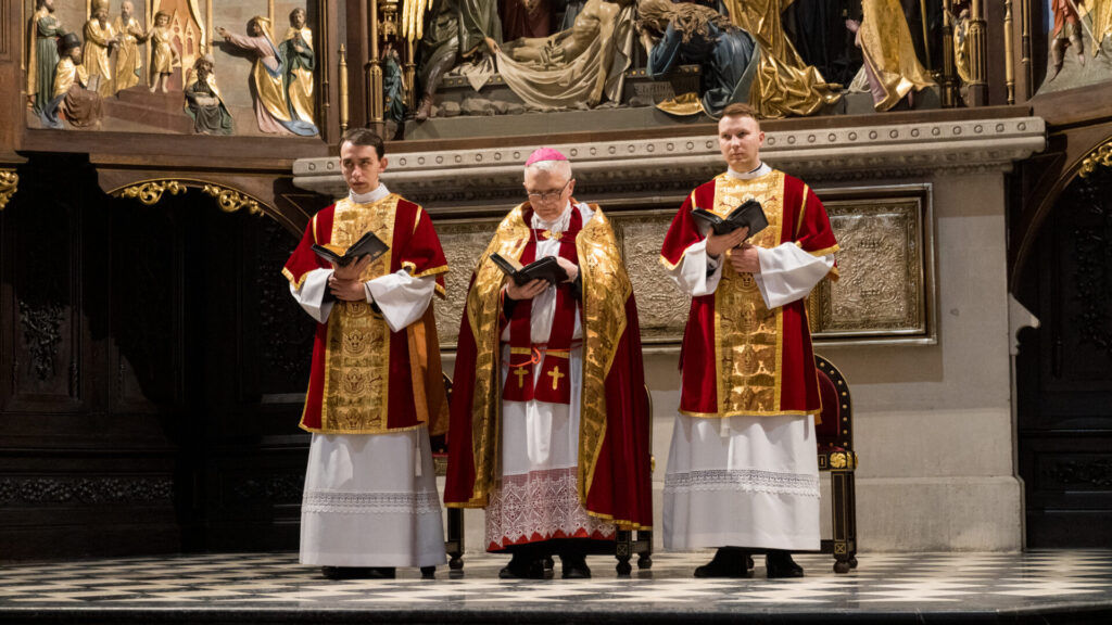 Fotorelacja: Wielki Piątek - Liturgia Godzin
