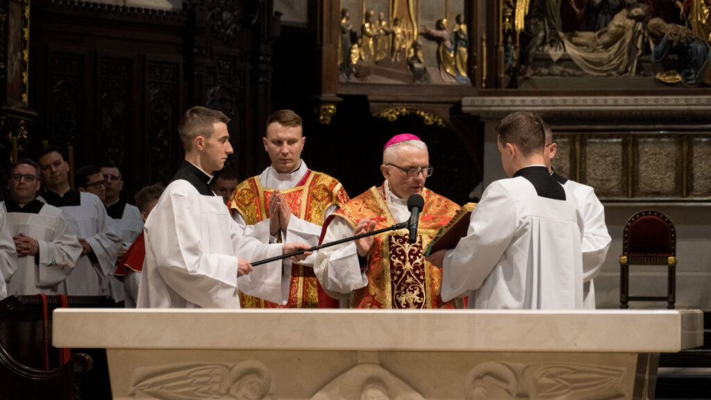 Fotorelacja: Liturgia Męki Pańskiej 2026