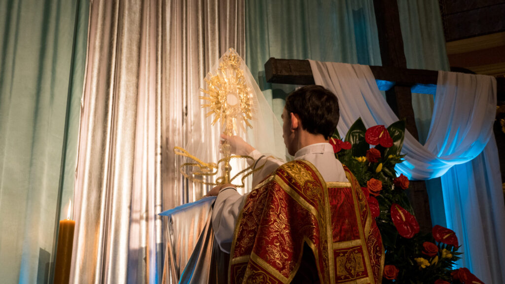 Fotorelacja: Liturgia Męki Pańskiej 2026