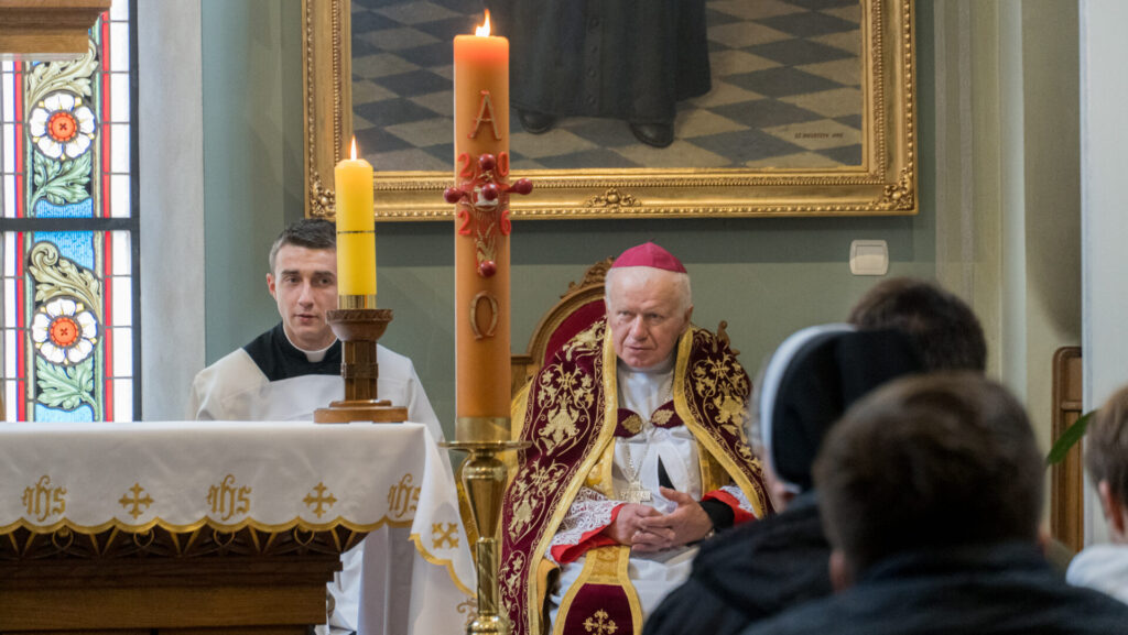 Fotorelacja: etap diecezjalny 30. Ogólnopolskiego Konkursu o Wiedzy Biblijnej