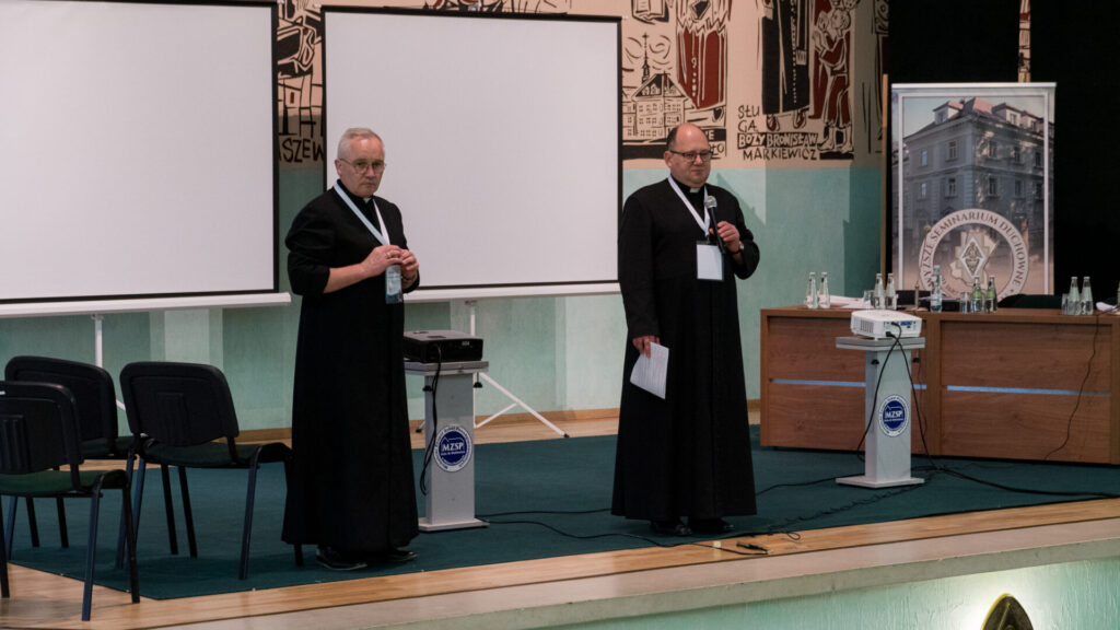 Fotorelacja: Finał XXVI Regionalnej Olimpiady Wiedzy o Wielkich Polakach