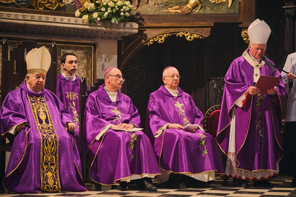 Fotorelacja: Uroczystości pogrzebowe 