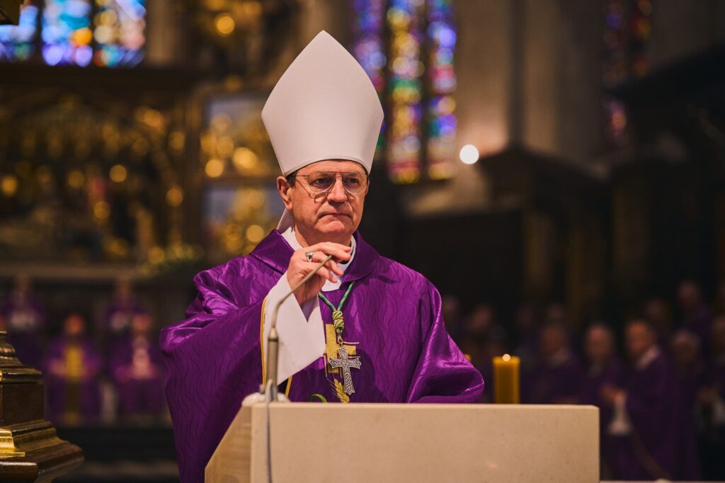 Fotorelacja: Uroczystości pogrzebowe 