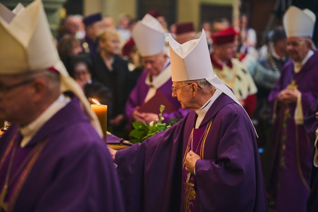 Fotorelacja: Uroczystości pogrzebowe 