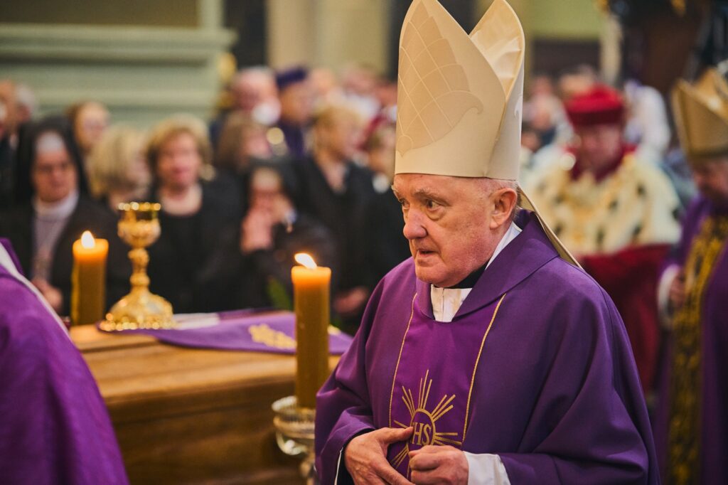 Fotorelacja: Uroczystości pogrzebowe 