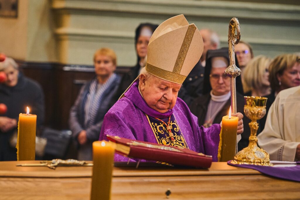 Fotorelacja: Uroczystości pogrzebowe 