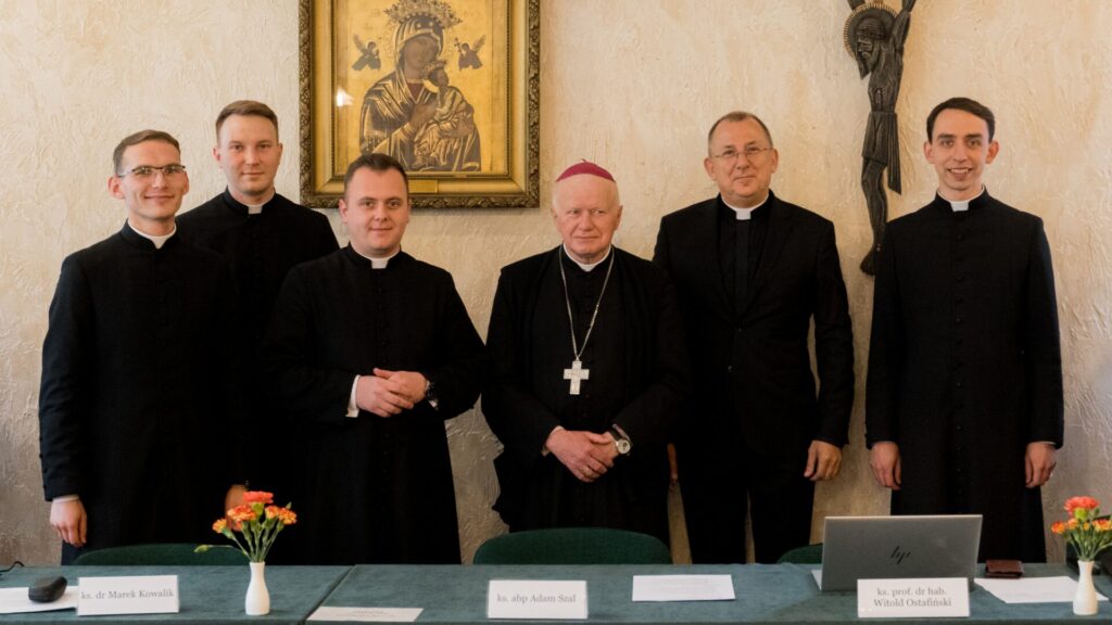 Fotorelacja: Obrona prac magisterskich 2026