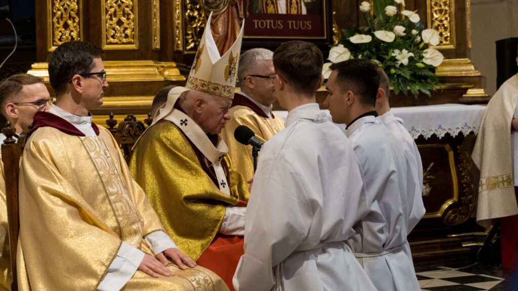 Fotorelacja: święcenia diakonatu