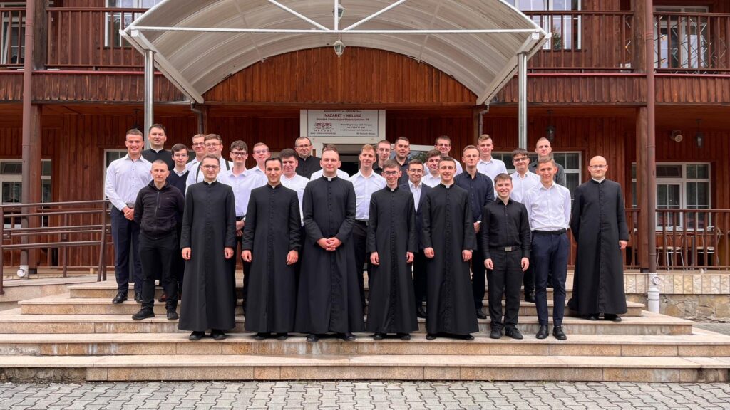 Fotorelacja: Dzień skupienia w Heluszu 
