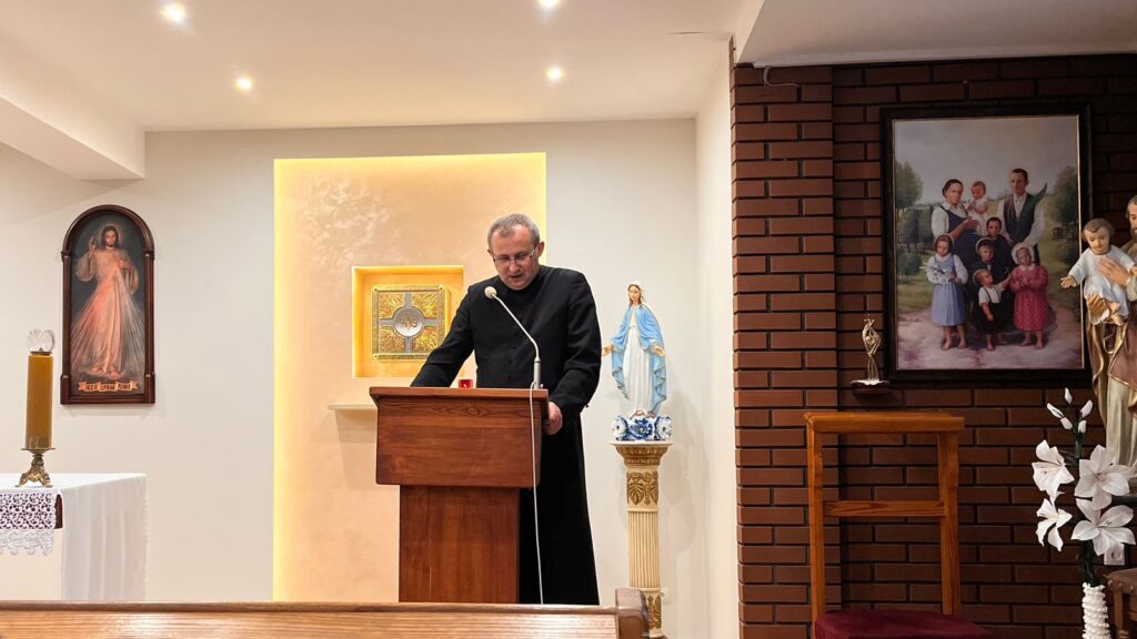 Fotorelacja: Dzień skupienia w Heluszu 