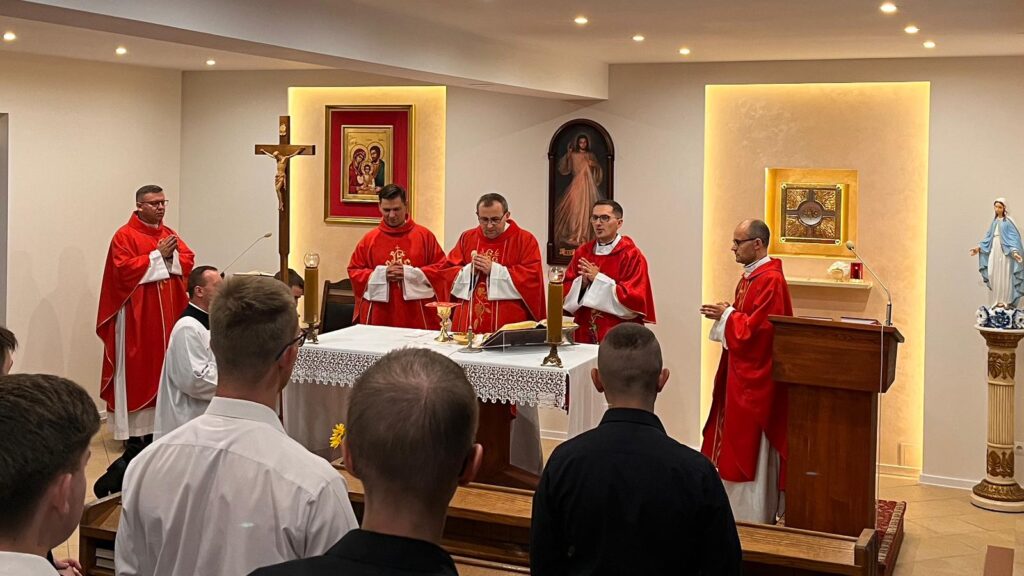 Fotorelacja: Dzień skupienia w Heluszu 