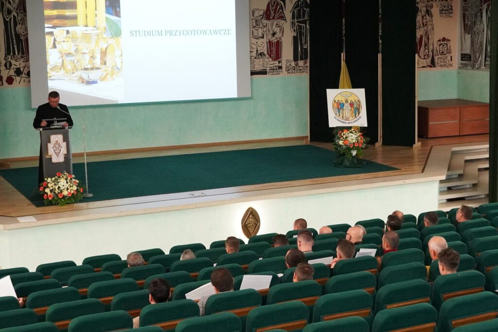 Kurs Szafarzy